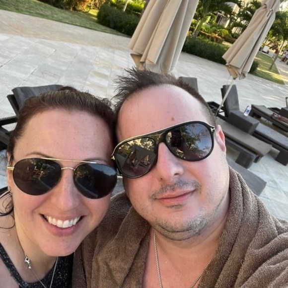 Meet your Posher, Robert - Picture 1 of 1